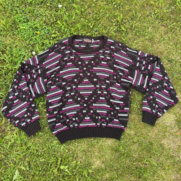 Vtg Fluid Knit Pullover Sweater Sz Medium Geometric Black Gray Magenta Made USA - Picture 1 of 5